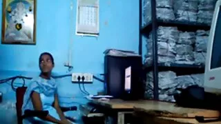 ඔවුන් ගුවන් මෙට්ට මත ඉතා හොඳින් යුගල