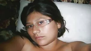 පිරිසිදු අහඹු Couturier එක්ක නිදාගත්තා දැරිය සමග Piercings