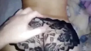 තරුණ බැල්ලිගෙ මිතුරා හා වෙහෙස මහන්සි වී