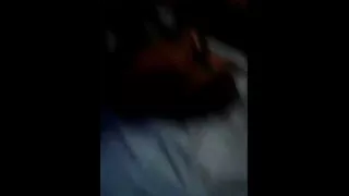 සුන්දරිය ඇගේ ඇඳුම ගලවා දැඩි ශිෂ්ණයට ඇමිණුවා