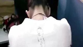 යෞවනයන් සමග තරුණ ගැහැණු ළමුන් dorm